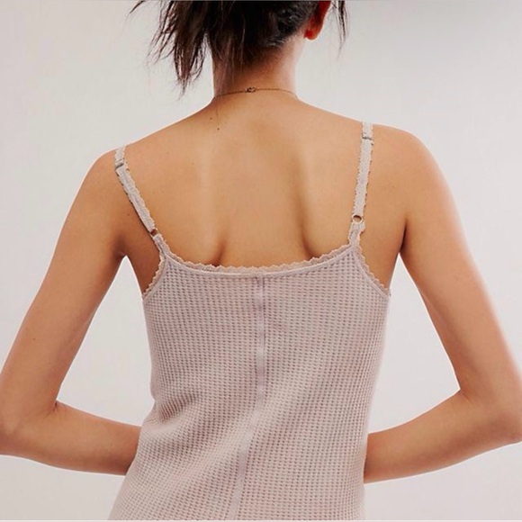 Free People One Knit Cami featuring triangle cups adorned open-knit Rose Size M - Picture 2 of 8